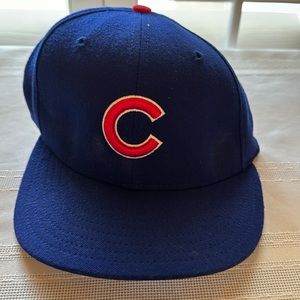 ! NWT CUBS  Hat size 7